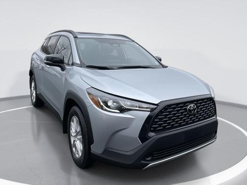 2025 Toyota Corolla Cross LE