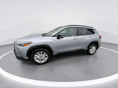 2025 Toyota Corolla Cross LE