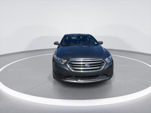 2017 Ford Taurus Limited