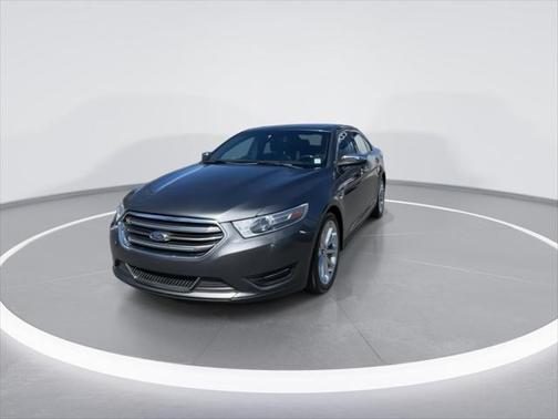 2017 Ford Taurus Limited