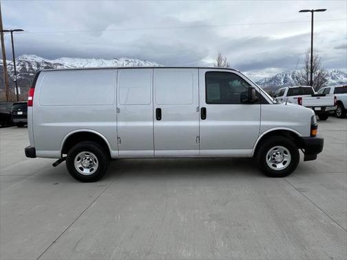 2021 Chevrolet Express 2500 RWD 2500 Regular Wheelbase WT