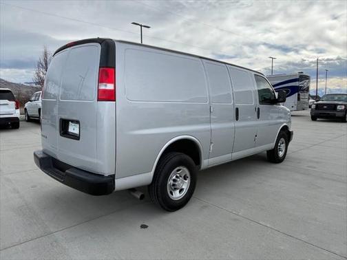 2021 Chevrolet Express 2500 RWD 2500 Regular Wheelbase WT
