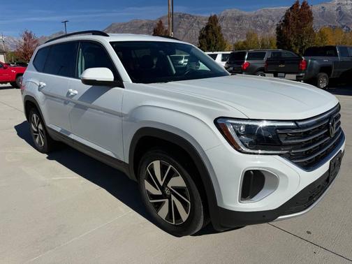 2025 Volkswagen Atlas 2.0T SE w/Technology 4MOTION