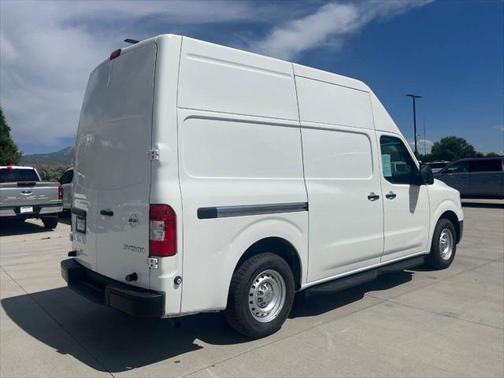 2021 Nissan NV Cargo NV2500 HD S V6