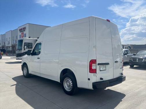 2021 Nissan NV Cargo NV2500 HD S V6