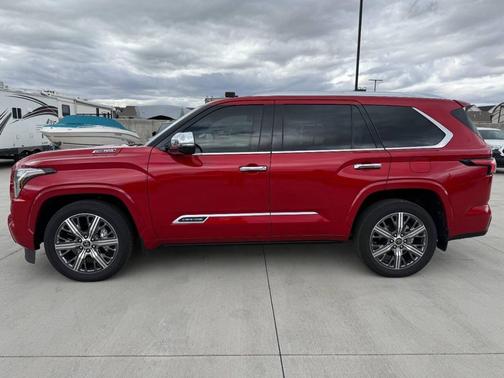 2023 Toyota Sequoia Capstone