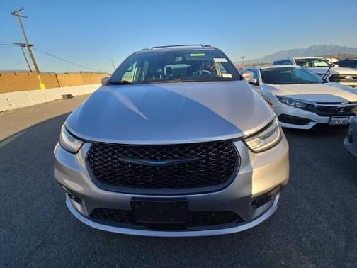 2021 Chrysler Pacifica Hybrid Limited