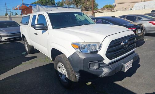 2019 Toyota Tacoma SR