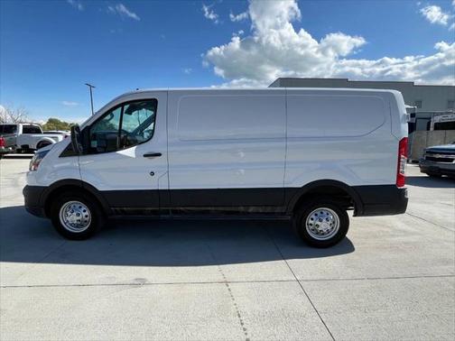 2022 Ford Transit-150 Base
