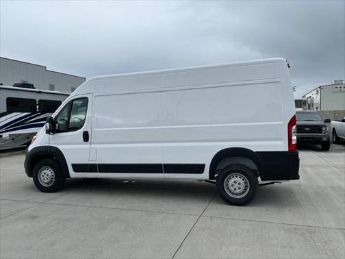 2025 RAM ProMaster 2500 Tradesman