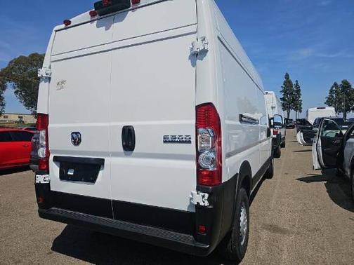 2025 RAM ProMaster 2500 Tradesman