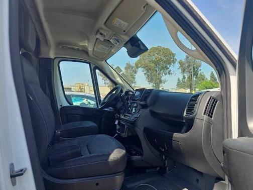 2025 RAM ProMaster 2500 Tradesman
