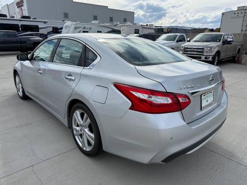 2017 Nissan Altima 3.5 SL