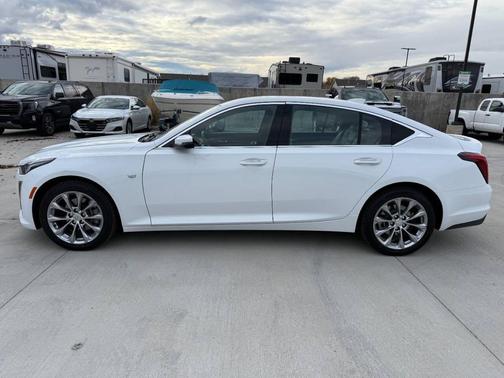 2023 Cadillac CT5 Premium Luxury