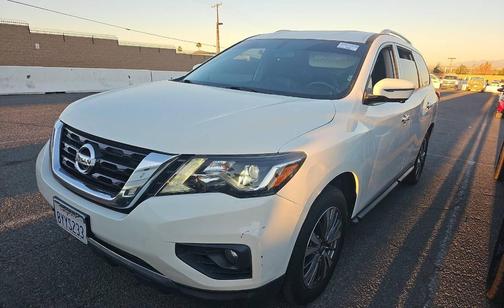 2019 Nissan Pathfinder SL