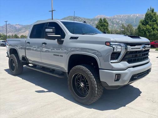 2024 Chevrolet Silverado 3500 LT