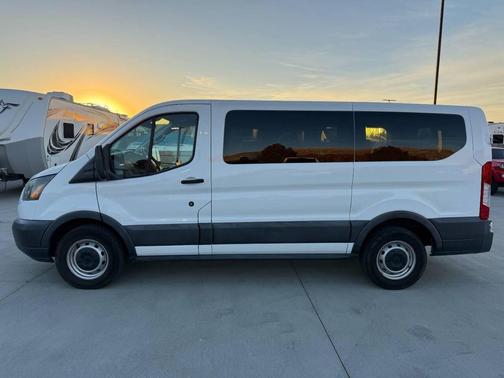 2016 Ford Transit-150 XL
