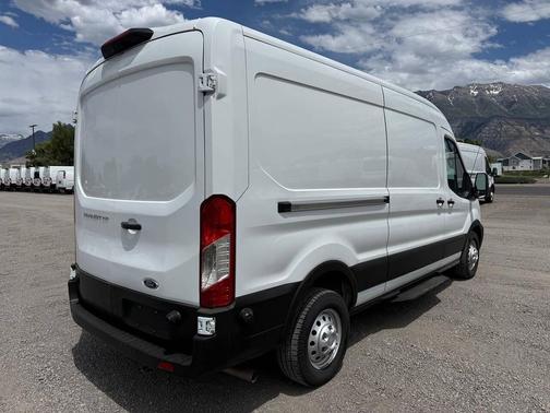 Oxford White 2020 Ford Transit-250 Base