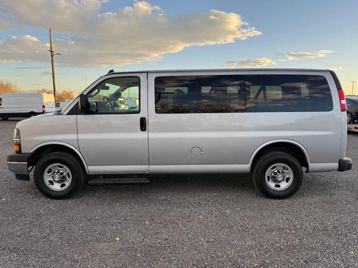 2020 Chevrolet Express 3500 RWD 3500 Regular Wheelbase LT