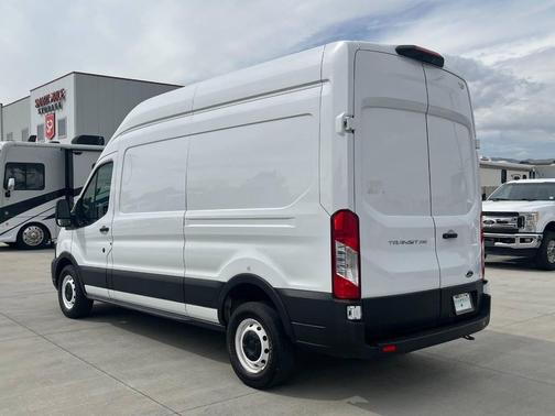 2021 Ford Transit-250 Base
