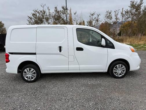 2021 Nissan NV200 SV