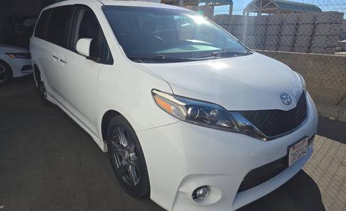 2017 Toyota Sienna SE Premium