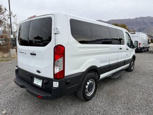 2017 Ford Transit-350 XL