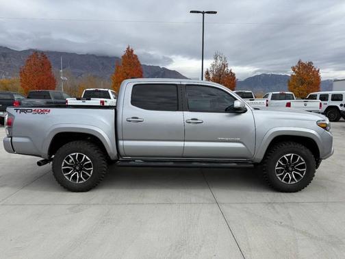 2020 Toyota Tacoma TRD Sport