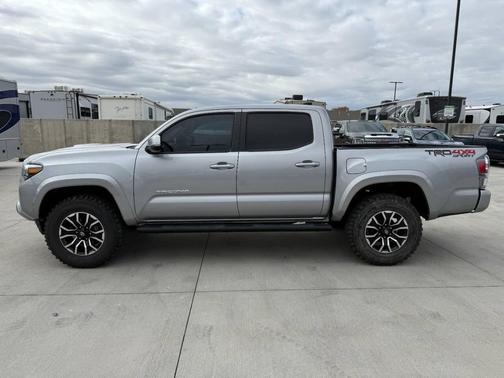 2020 Toyota Tacoma TRD Sport