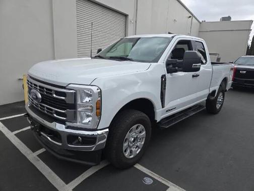 2024 Ford F-350 XLT