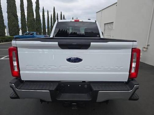 2024 Ford F-350 XLT