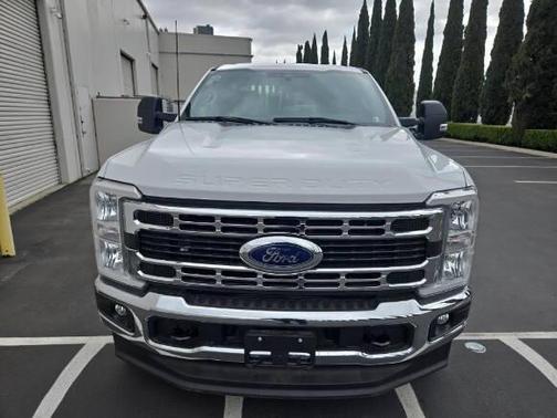 2024 Ford F-350 XLT