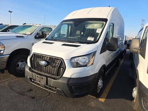 2022 Ford Transit-250 Base