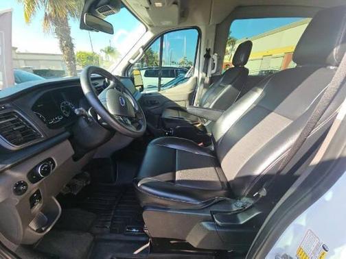 2021 Ford Transit-250 Base