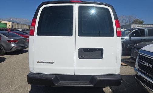 2018 Chevrolet Express 2500 Work Van