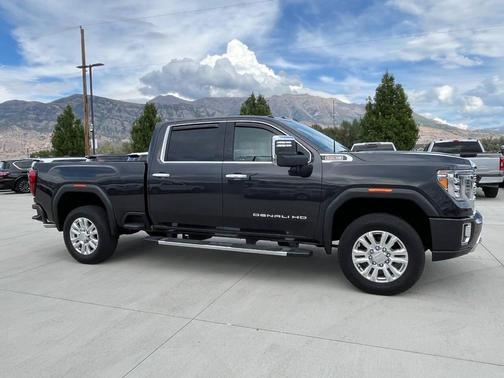 2020 GMC Sierra 2500 Denali