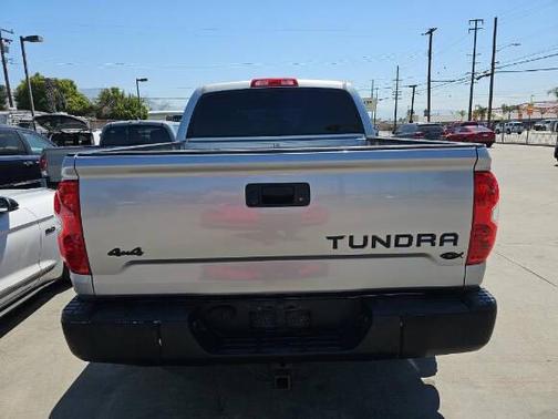 2014 Toyota Tundra SR5