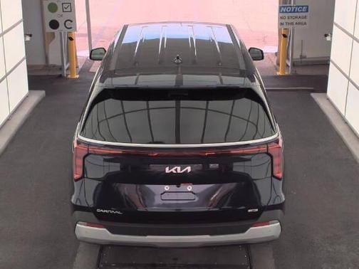 2025 Kia Carnival Hybrid LXS