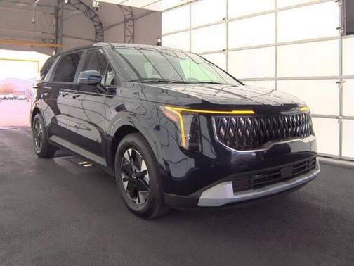 2025 Kia Carnival Hybrid LXS