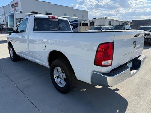 2019 RAM 1500 SLT