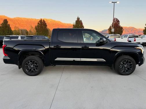 2025 Toyota Tundra Platinum