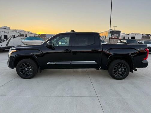 2025 Toyota Tundra Platinum
