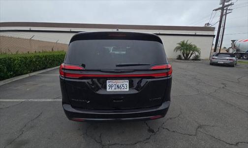 2025 Chrysler Pacifica Limited