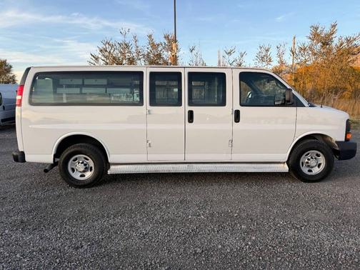 2014 Chevrolet Express 3500 Work Van