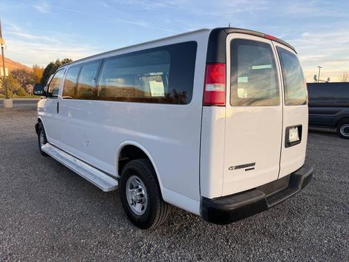 2014 Chevrolet Express 3500 Work Van