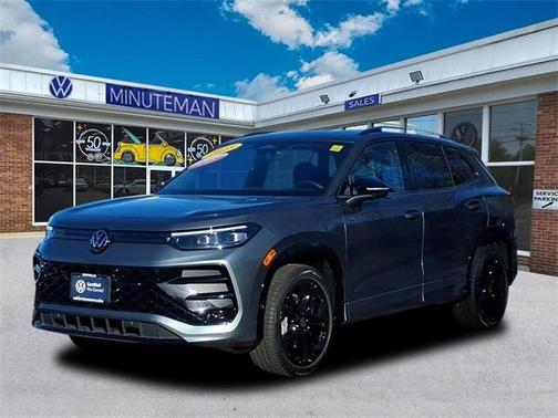 2025 Volkswagen Tiguan 2.0T SE R-Line Black