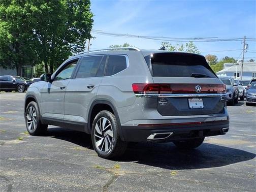 2025 Volkswagen Atlas 2.0T SEL