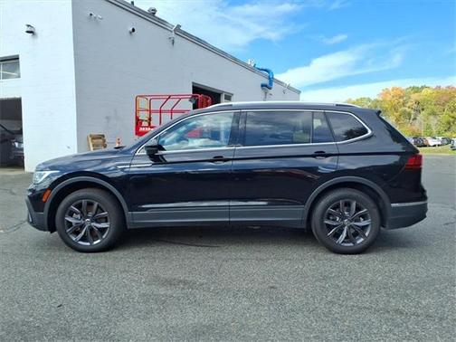 2022 Volkswagen Tiguan 2.0T SE