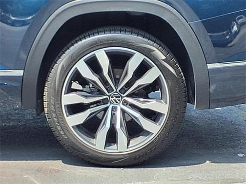 2022 Volkswagen Atlas 3.6L SEL Premium R-Line