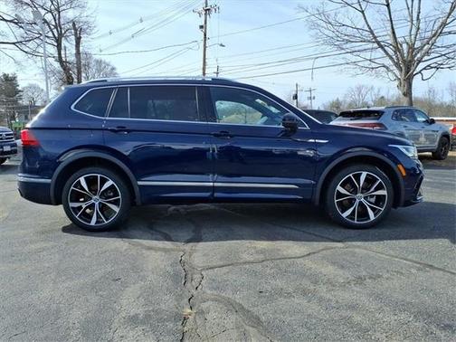 2023 Volkswagen Tiguan 2.0T SEL R-Line